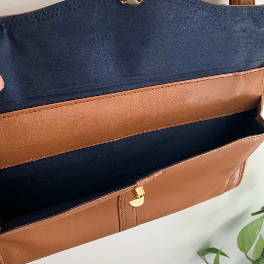 2 for $30 - 🐫 VINTAGE Caramel Envelope Purse ✉️ 👜 BIN 1 - Picture 5 of 13